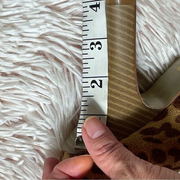 GUESS LEOPARD PRINT - Picture 6 of 10